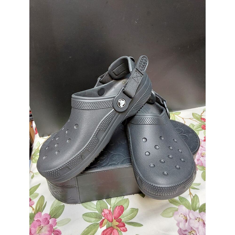 Croc's Black Size M5 Mens  W7 Womens Adjustable back strap